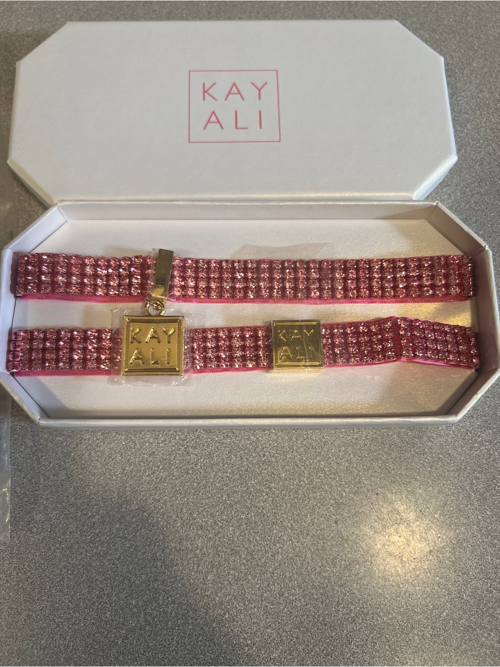 Kayali bougie kitty collection Pink Crystal Choker Set with Gold Logo Charms